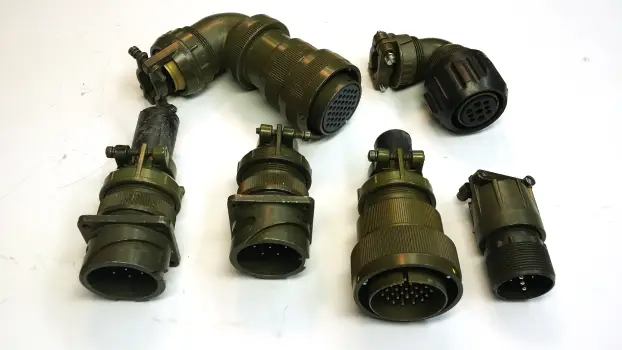 Reverse Bayonet Connectors